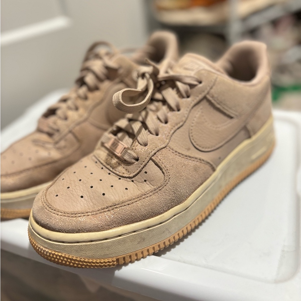 Nike Air Force 1 Metallic Blush - Size 8